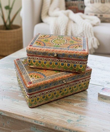 Two jewellery boxes - jewellery,