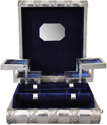 Large antique jewellery box - antique,
