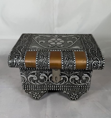 Vintage indian floral embossed - vintage,