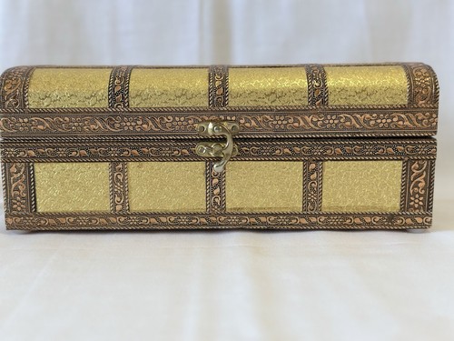 Indian vintage gold embossed - indian,