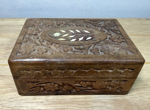 Vintage indian hand - hand, carved